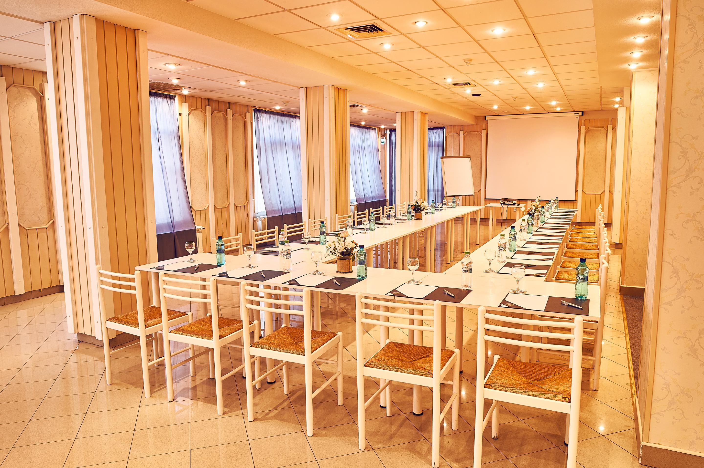 Continental Forum Tirgu Mures Târgu-Mureş Εξωτερικό φωτογραφία