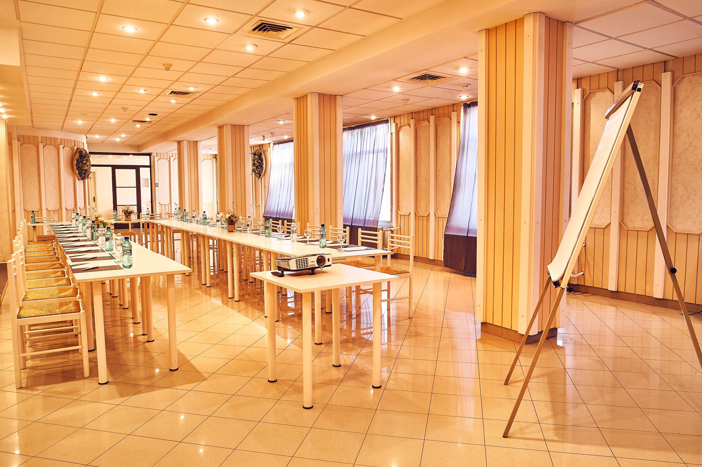 Continental Forum Tirgu Mures Târgu-Mureş Εξωτερικό φωτογραφία